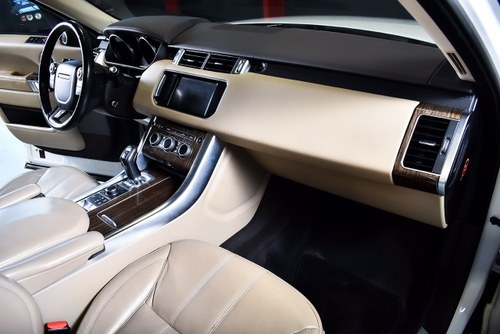 2016 Range Rover Sport 3,0L V6 HSE till salu (bild 48 av 95)