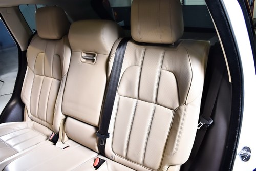 2016 Range Rover Sport 3,0L V6 HSE till salu (bild 55 av 95)