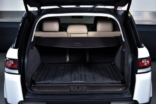 2016 Range Rover Sport 3,0L V6 HSE till salu (bild 61 av 95)