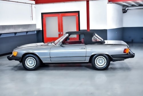 1977 Mercedes-Benz R107 450SL Convertible 4,5L V8 For Sale (picture 28 of 127)