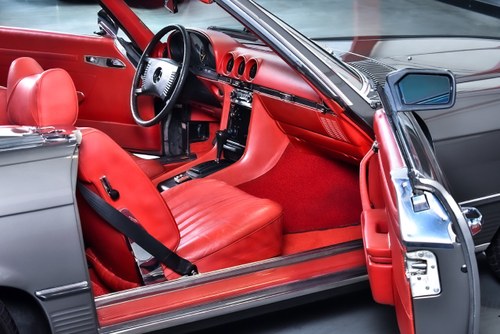 1977 Mercedes-Benz R107 450SL Convertible 4,5L V8 For Sale (picture 54 of 127)