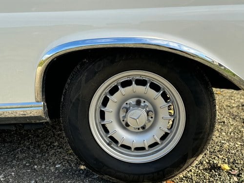 1963 Mercedes-Benz 220SE Coupe (W111) In vendita (immagine 17 di 134)