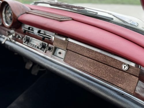 1963 Mercedes-Benz 220SE Coupe (W111) In vendita (immagine 33 di 134)