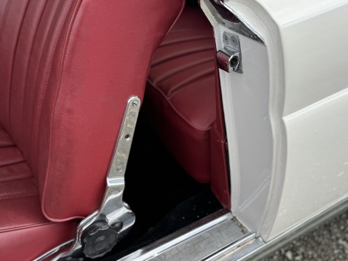 1963 Mercedes-Benz 220SE Coupe (W111) In vendita (immagine 54 di 134)