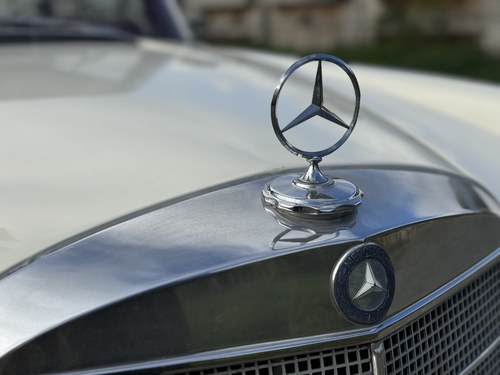 1963 Mercedes-Benz 220SE Coupe (W111) In vendita (immagine 82 di 134)