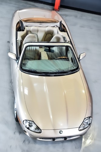 2000 Jaguar XK8 For Sale (picture 10 of 82)