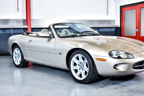 2000 Jaguar XK8 For Sale (picture 56 of 82)