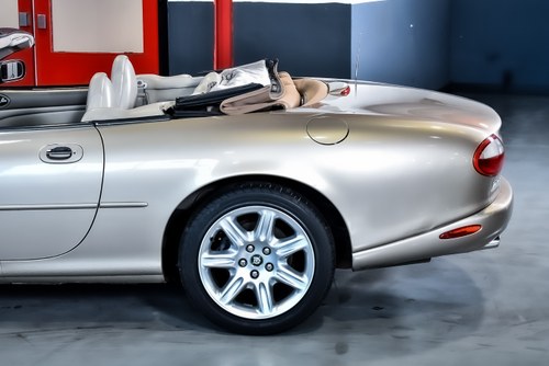 2000 Jaguar XK8 For Sale (picture 67 of 82)