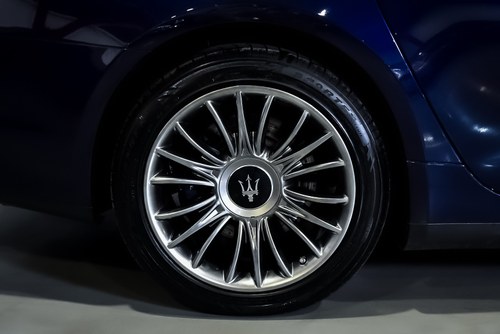 2014 Maserati Quattroporte Sedan 3.0L V6 For Sale (picture 69 of 111)