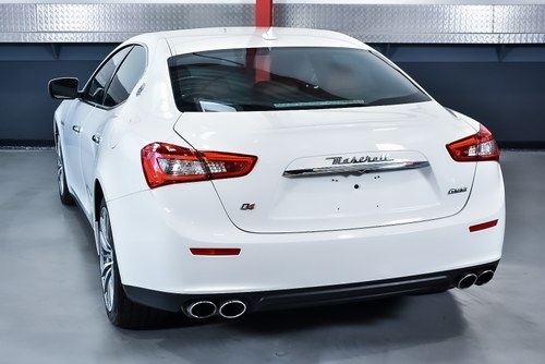 2015 Maserati Q4 Ghibli Sedan 3,0L V6 à venda (imagem 20 de 102)