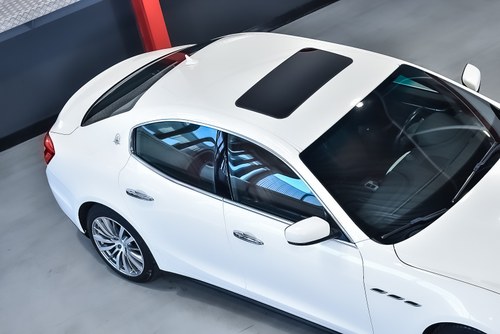 2015 Maserati Q4 Ghibli Sedan 3,0L V6 à venda (imagem 82 de 102)