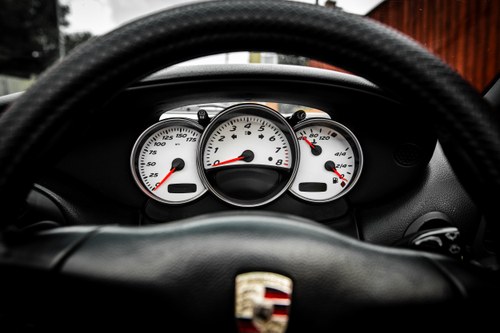 2001 Porsche 986 Boxster 3.2S Te koop (foto 34 van 113)