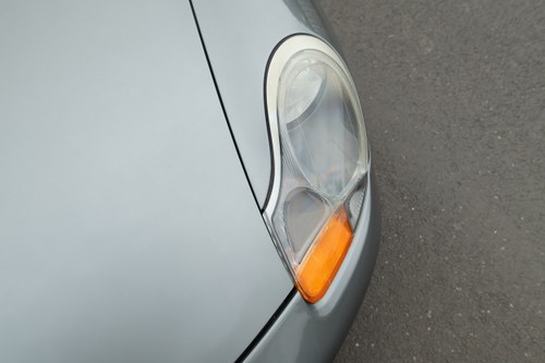 2001 Porsche 986 Boxster 3.2S Te koop (foto 83 van 113)