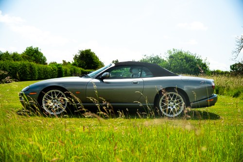 2005 Jaguar XKR "White Badge" In vendita (immagine 21 di 139)