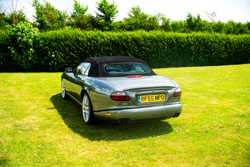 2005 Jaguar XKR "White Badge" In vendita (immagine 26 di 139)