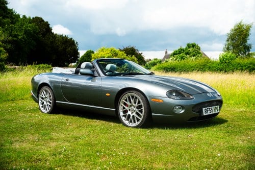 2005 Jaguar XKR "White Badge" In vendita (immagine 2 di 139)