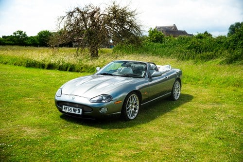 2005 Jaguar XKR "White Badge" In vendita (immagine 5 di 139)