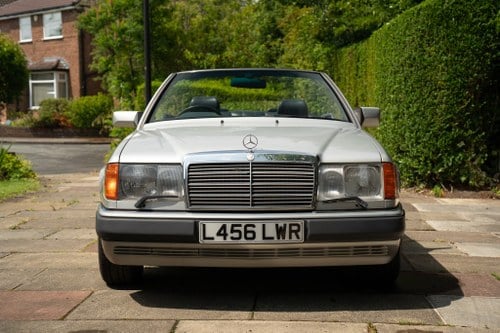 1993 Mercedes-Benz 320 CE Cabriolet A124 For Sale (picture 2 of 165)