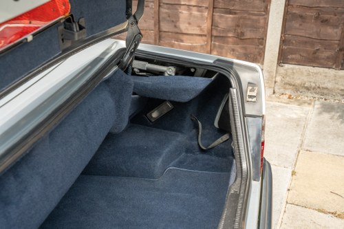 1993 Mercedes-Benz 320 CE Cabriolet A124 For Sale (picture 71 of 165)