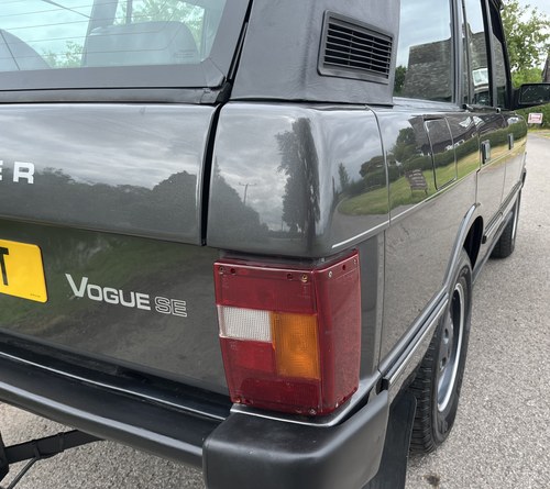 1991 Land Rover Range Rover Classic 3.9L Vogue SE zum Verkauf (Bild 15 von 109)