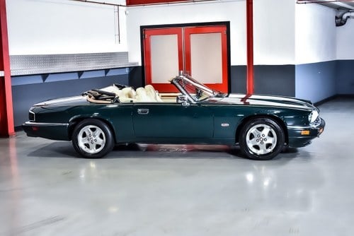1995 Jaguar XJS Convertible 4,0L I6 In vendita (immagine 9 di 99)