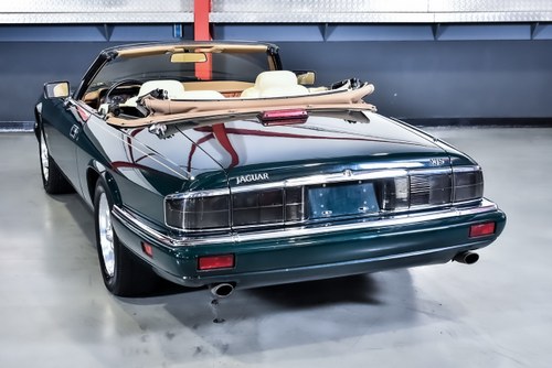 1995 Jaguar XJS Convertible 4,0L I6 In vendita (immagine 14 di 99)