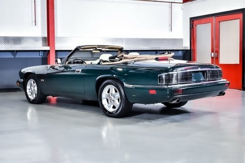 1995 Jaguar XJS Convertible 4,0L I6 In vendita (immagine 17 di 99)
