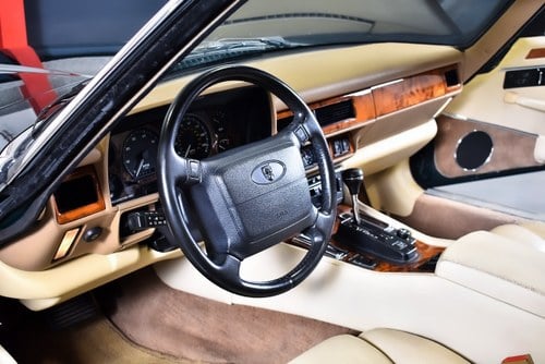 1995 Jaguar XJS Convertible 4,0L I6 In vendita (immagine 40 di 99)