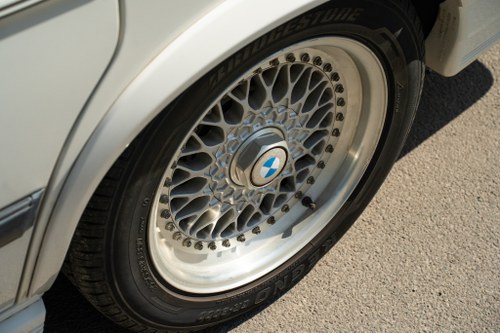 1987 BMW E28 535i In vendita (immagine 24 di 142)