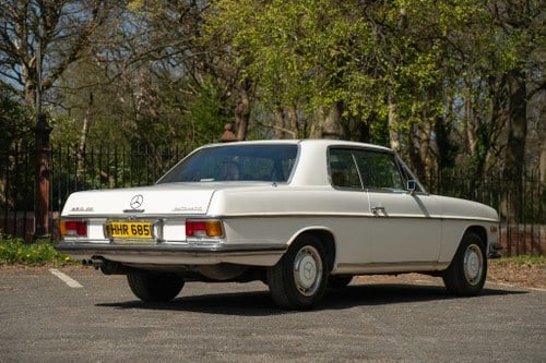 1971 Mercedes-Benz W114 250CE For Sale (picture 13 of 139)