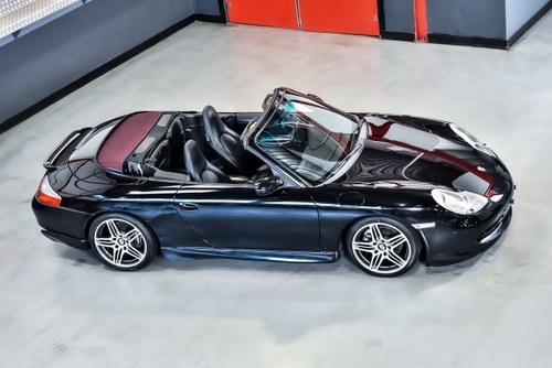 2000 Porsche 996 (911) Carrera 4 Convertible 3,4L Te koop (foto 12 van 86)