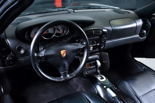 2000 Porsche 996 (911) Carrera 4 Convertible 3,4L Te koop (foto 37 van 86)