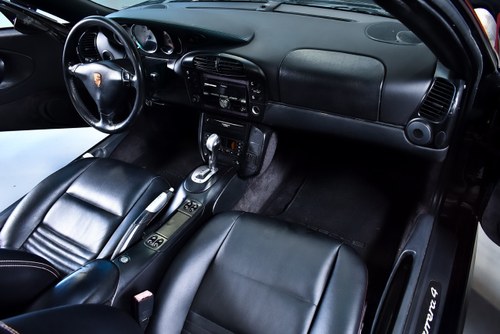 2000 Porsche 996 (911) Carrera 4 Convertible 3,4L Te koop (foto 47 van 86)