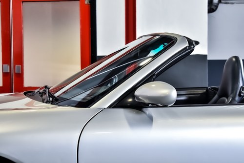 2000 Porsche 996 (911) Carrera Convertible 3,4L à vendre (picture 57 of 83)