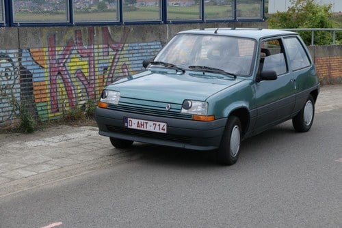 1998 RENAULT 5 (R5) TR A vendre