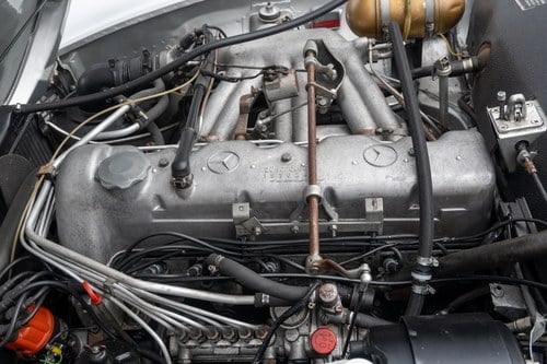 1967 Mercedes-Benz W113 250SL Automatic zum Verkauf (Bild 139 von 318)