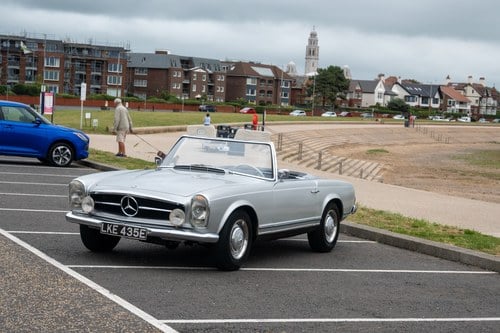 1967 Mercedes-Benz W113 250SL Automatic zum Verkauf (Bild 3 von 318)