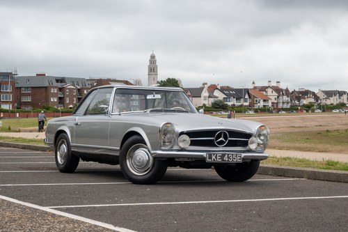 1967 Mercedes-Benz W113 250SL Automatic zum Verkauf (Bild 14 von 318)