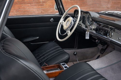 1967 Mercedes-Benz W113 250SL Automatic zum Verkauf (Bild 75 von 318)