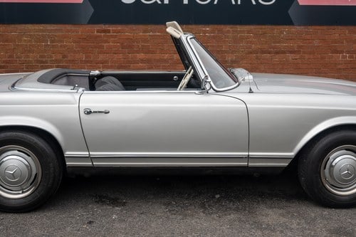 1967 Mercedes-Benz W113 250SL Automatic zum Verkauf (Bild 190 von 318)