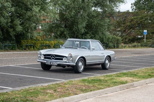 1967 Mercedes-Benz W113 250SL Automatic zum Verkauf (Bild 23 von 318)