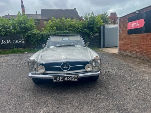 1967 Mercedes-Benz W113 250SL Automatic zum Verkauf (Bild 32 von 318)