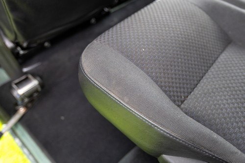 2015 Land Rover Defender 110 Pick Up 2.2L ‘Puma’ En venta (imagen 31 de 175)