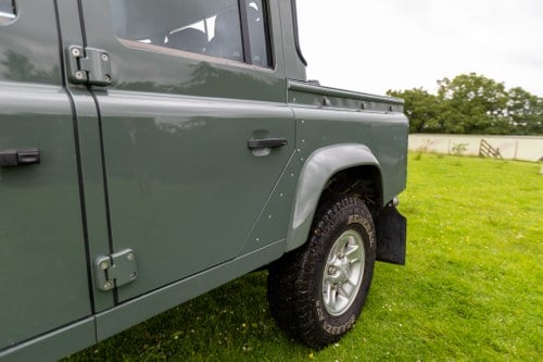 2015 Land Rover Defender 110 Pick Up 2.2L ‘Puma’ En venta (imagen 65 de 175)