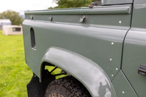 2015 Land Rover Defender 110 Pick Up 2.2L ‘Puma’ En venta (imagen 81 de 175)