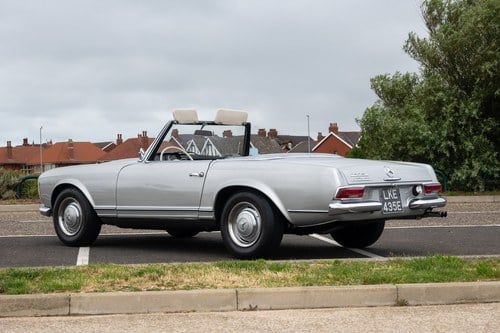 1967 Mercedes-Benz W113 250SL Automatic zum Verkauf (Bild 49 von 318)