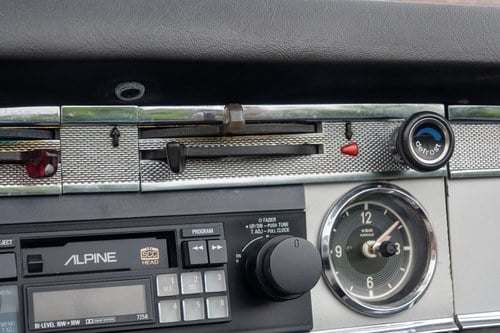 1967 Mercedes-Benz W113 250SL Automatic zum Verkauf (Bild 118 von 318)