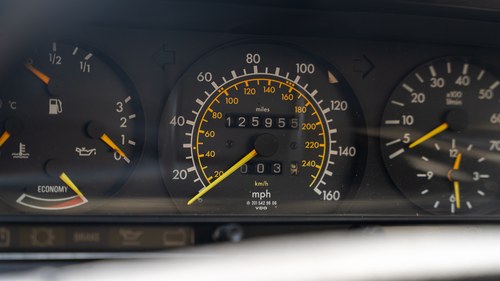 1988 Mercedes-Benz 190E 2.6 Auto W201 à venda (imagem 64 de 222)