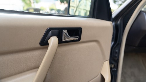 1988 Mercedes-Benz 190E 2.6 Auto W201 à venda (imagem 78 de 222)