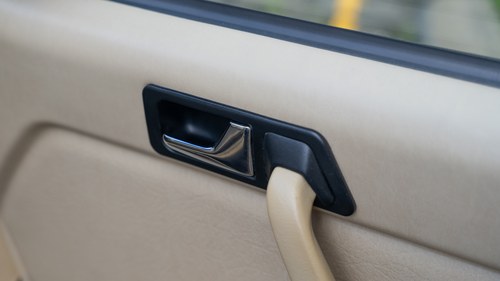 1988 Mercedes-Benz 190E 2.6 Auto W201 à venda (imagem 104 de 222)